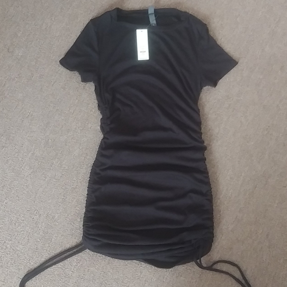 Francesca's Collections Dresses & Skirts - NWT Francescas ruched ribbed dress